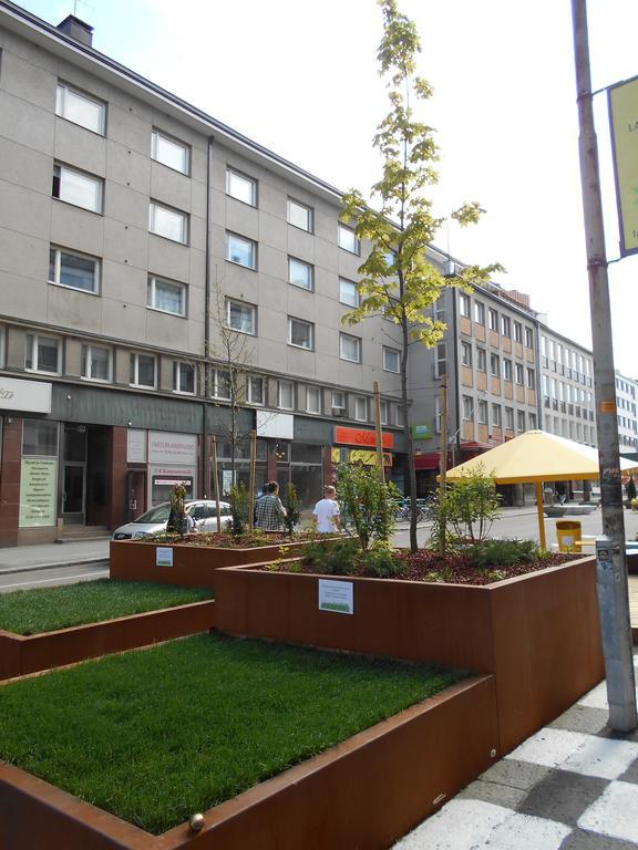 Anne'S City Apartment Jyväskylä Exteriör bild